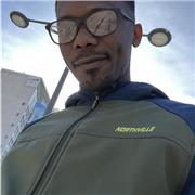 Prof de math en primaire, j’ai possède une large expérience pour bien mener des cours à distance